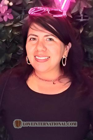 225448 - Mariela Alter: 36 - Peru