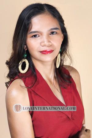 225618 - Leslie Alter: 24 - Philippinen