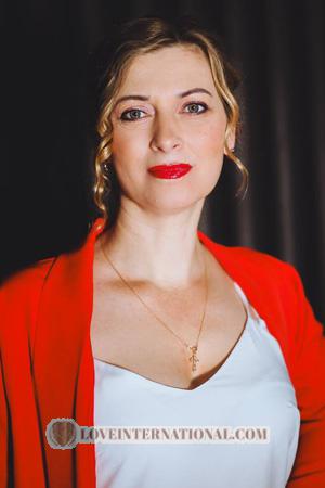 225760 - Ilona Alter: 43 - Ukraine