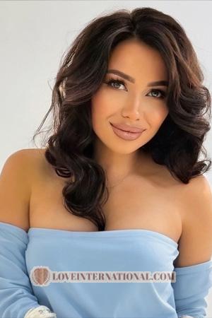 225835 - Iryna Alter: 29 - Ukraine