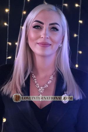 225958 - Karolina Alter: 52 - Ukraine