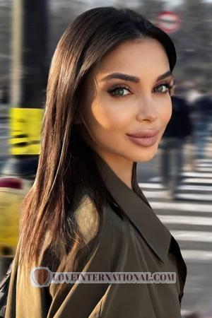 225972 - Arevik Alter: 29 - Ukraine