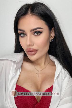 226063 - Anastasiia Alter: 26 - Ukraine