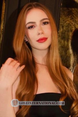 226132 - Yelyzaveta Alter: 18 - Ukraine