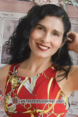 226405 - Beatriz Alter: 56 - Peru