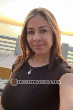 226422 - Stephany Alter: 36 - Costa Rica