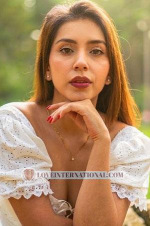 226621 - Dayren Alter: 28 - Kolumbien