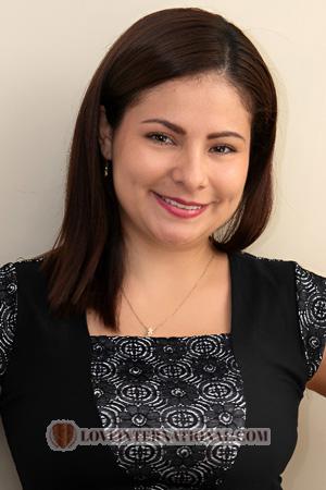 227060 - Angelica Alter: 33 - Peru