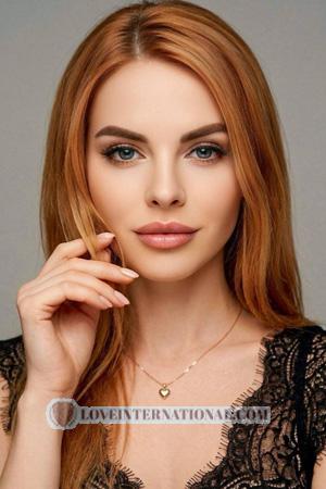 227400 - Olha Alter: 34 - Ukraine
