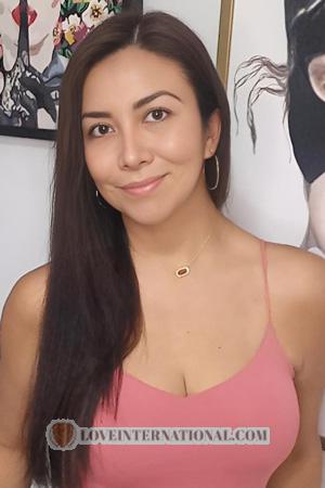 227501 - Natalie Alter: 43 - Peru