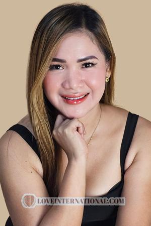 Ladies of Cebu Stadt