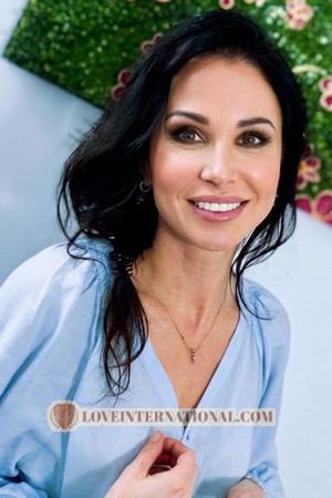 228593 - Iryna Alter: 48 - Ukraine