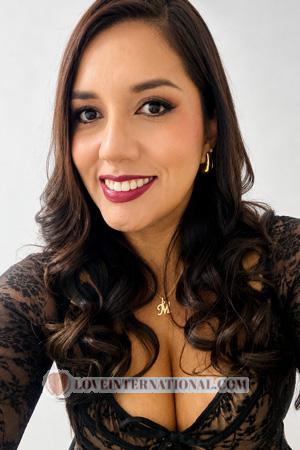 228974 - Mercedes Alter: 36 - Peru