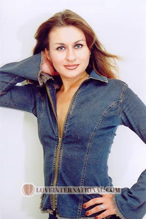 52379 - Elena Alter: 29 - Ukraine