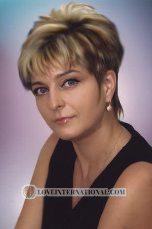 52484 - Zhana Alter: 43 - Lettland