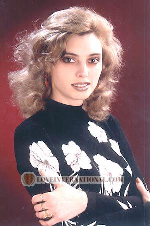 53493 - Ilona Alter: 35 - Ukraine