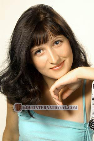 53750 - Elena Alter: 26 - Russia