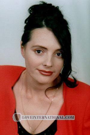 54371 - Irina Alter: 36 - Ukraine