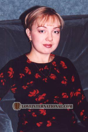 56428 - Vika Alter: 32 - Ukraine