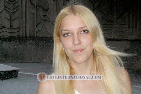 65341 - Svetlana Alter: 24 - Ukraine