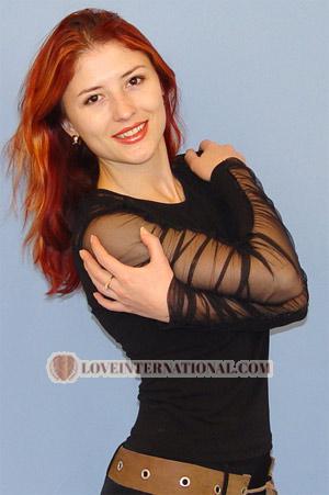 66711 - Victoria Alter: 25 - Ukraine