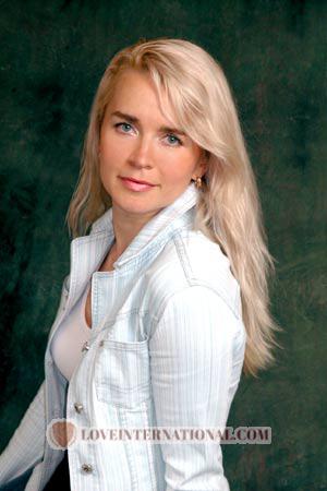 67904 - Olga Alter: 42 - Russia