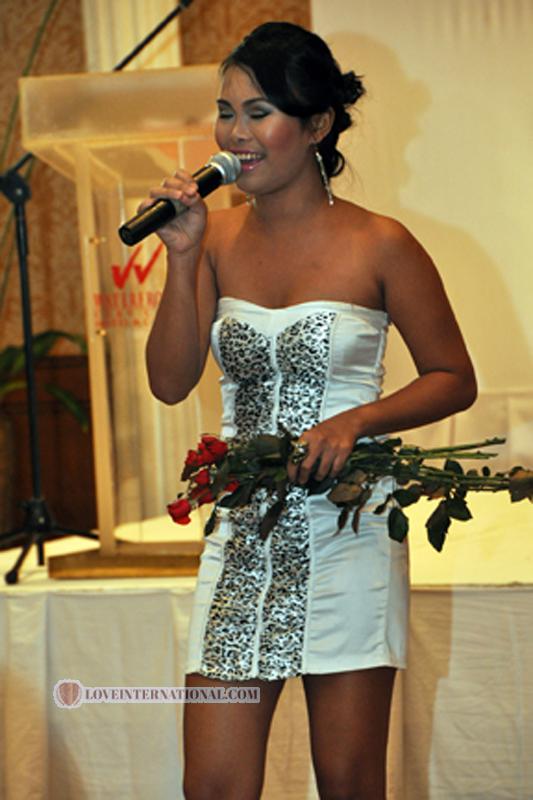 philippino-women-85